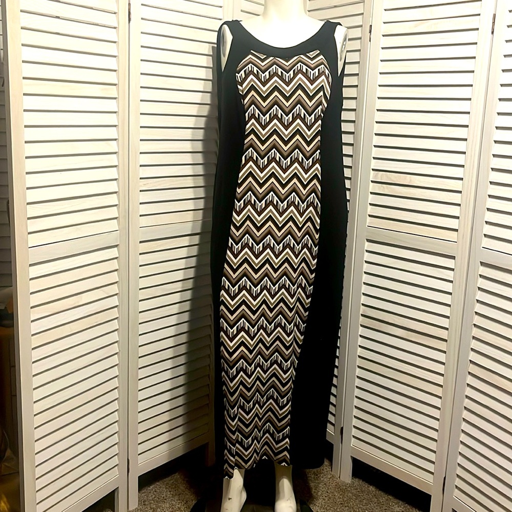Dress Barn Black Chevron Maxi Dress with Cream and Brown Pattern